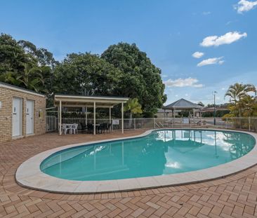 LOVELY 2 BEDROOM VILLA IN SOUGHT AFTER COMPLEX - Photo 1