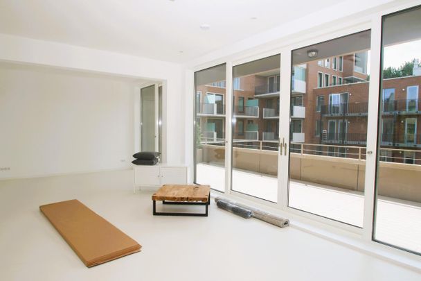 Zuidelijke Wandelweg 103, 1079RK, Amsterdam - Photo 1