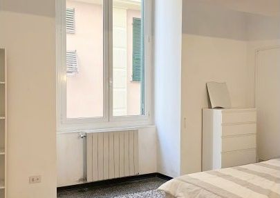 genoa, Liguria 16124