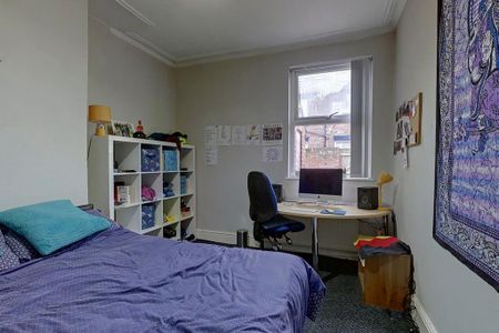 4 bedroom house to rent - Photo 2