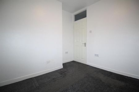 1 bedroom maisonette to rent - Photo 2