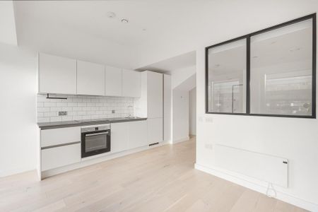 Studio to rent - Photo 2