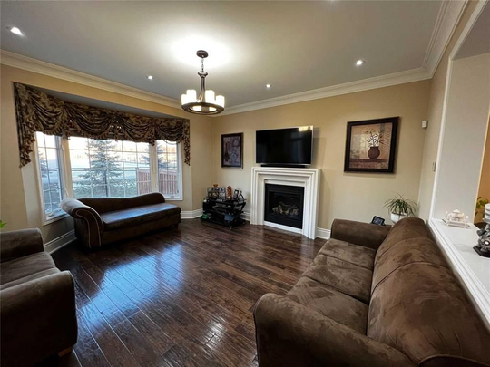 For Lease - 17 Gosling Street, Brampton, Ontario - Photo 1