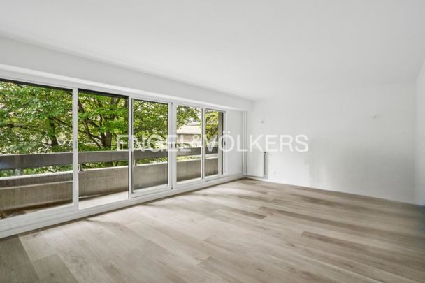 Appartement 3 pièces rénové avec balcons - Porte de Saint-Cloud - Photo 1