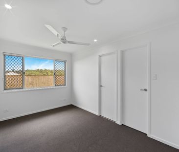 190 Barrams Road, White Rock - Photo 1