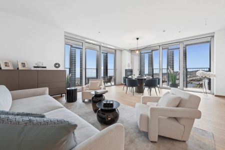 45. Etage - Dem Himmel so nahe - 3 Zimmer Eckwohnung - mit großer Freifläche - Photo 2