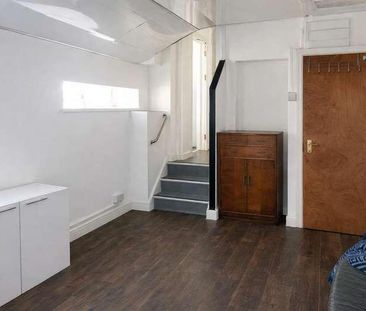 Penarth Road, Cardiff, CF10 - Photo 2