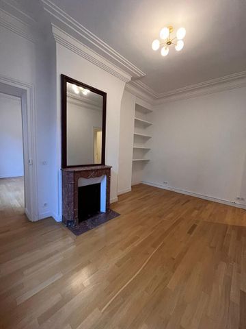 location Appartement T2 DE 56m² À PARIS 16 - Photo 4