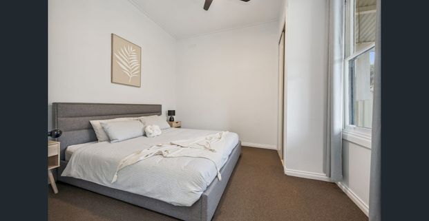 18 Russell Street, Quarry Hill, Vic 3550 - Photo 1