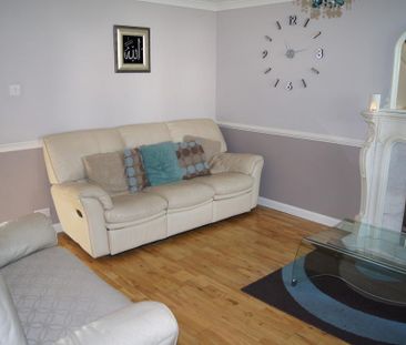 3 bedroom semi-detached house to rent - Photo 5