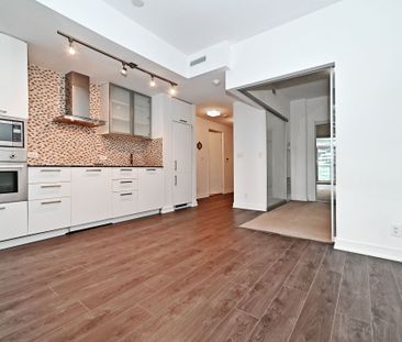 For Lease - 12 York Street Unit# 2801, Toronto, Ontario - Photo 2