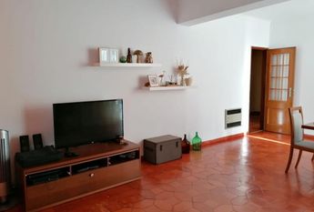 Apartamento T2 mobilado na zona nova da Pontinha