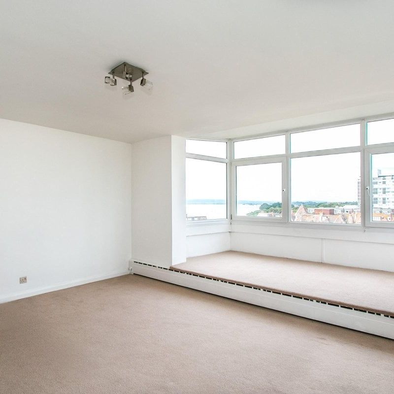 West Cliff Road, BOURNEMOUTH - Photo 1