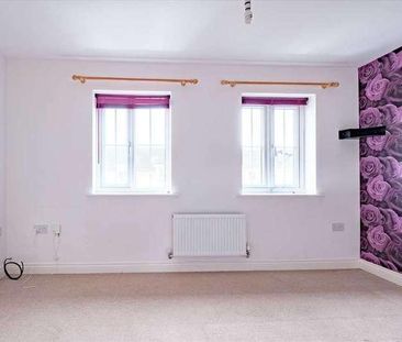 Starling Close, Corby, NN18 - Photo 4