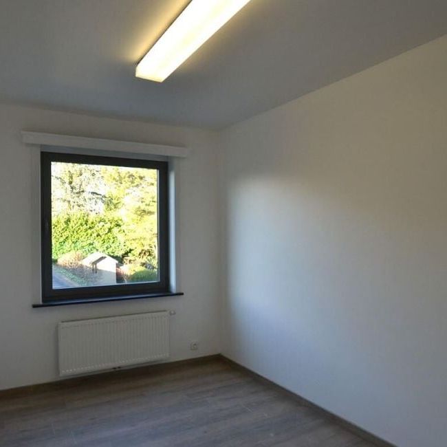 Appartement te huur in Sint-Amandsberg voor € 1.150 met 2 slaapkamers - Foto 1