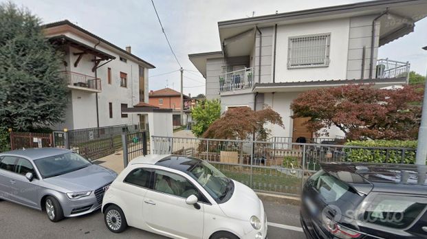 Trilocale con garage a Dalmine - Photo 1