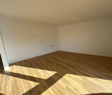 Vermietung Neubau Penthouse 3 ZKDB in Übach-Palenberg Zentrum WE11 - Photo 4