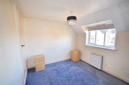 2 bedroom semi-detached house to rent - Photo 5