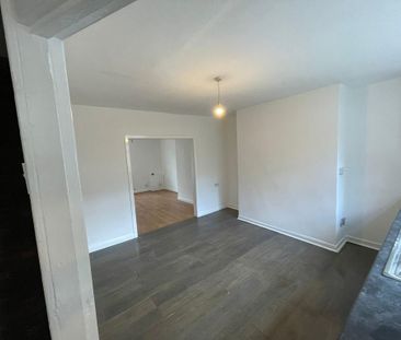 2 bedroom cluster house to rent - Photo 1