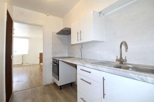 Gough Road, Enfield, EN1 - Photo 1