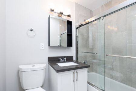 Greencrest Apartments - Photo 3