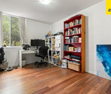 Enviable Lifestyle and Location! - Photo 6