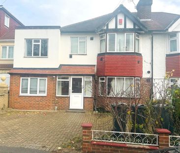 6 bedroom semi-detached house to rent - Photo 6