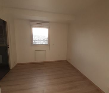 Location Appartement 2 pièces 44m² ROUEN 76100 - Photo 3
