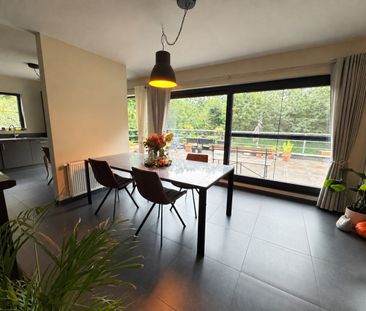 Appartement te huur in Genk voor € 1.450 met 3 slaapkamers - Photo 2