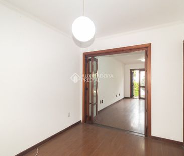 Casa em Condomínio com 3 quartos e 125m² para alugar em Cavalhada, ... - Foto 1