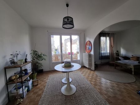 Location Appartement 2 pièces 57m² VICHY 03200 - Photo 3