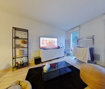 Location Appartement 3 pièces 79m² POITIERS 86000 - Photo 6