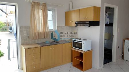Studio/Γκαρσονιέρα για ενοικίαση Μποζαΐτικα (Πάτρα) - Photo 5