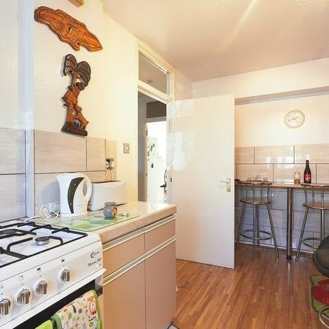 Room in a Shared House, Carisbrooke Gardens, SE15 - Photo 1