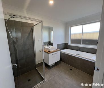 Beautiful three bedroom home in Munno Para! - Photo 6