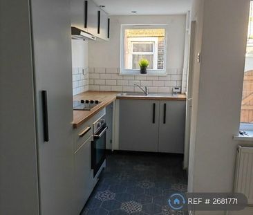 2 bedroom terraced house to rent - Photo 4