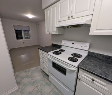 For Lease - 762 King Street Unit# 103, Oshawa, Ontario - Photo 2