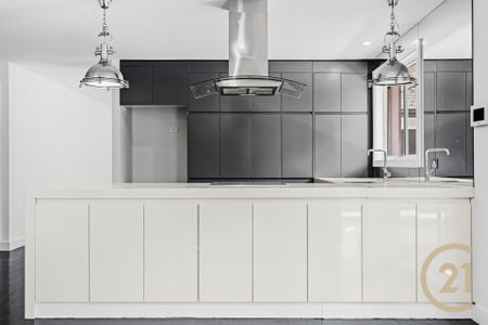 In Quiet Cul De Sac - Photo 4