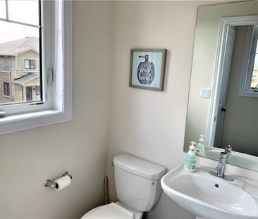 For Lease - 1890 Rymal Road Unit# 132 (Upper), Hamilton, Ontario - Photo 6