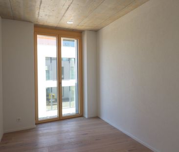 Moderne 4.5-Zimmer-Erdgeschosswohnung mit Gartensitzplatz - Foto 6
