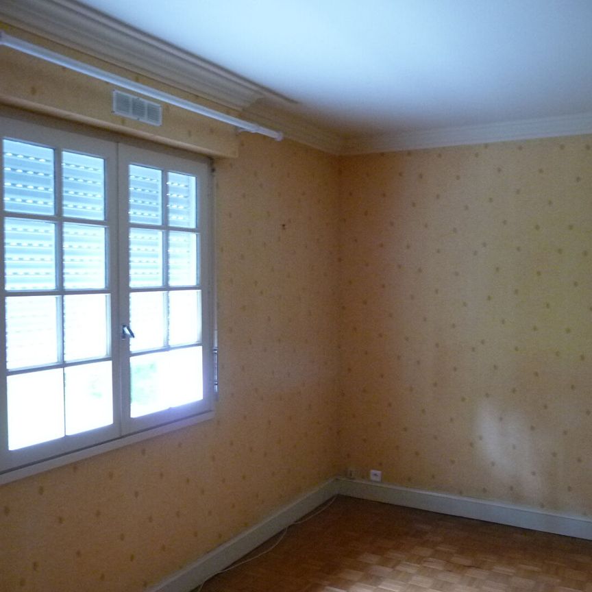 Maison 7 pièces Plougonvelin - Photo 1
