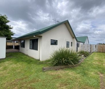 Central Choice - Photo 5