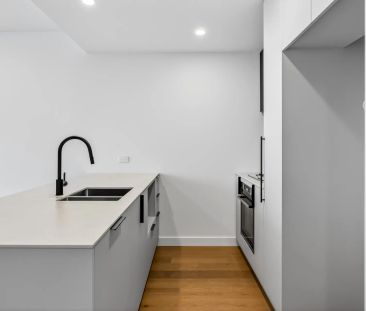 Brand New Living in the Heart of North Melbourne - Photo 6