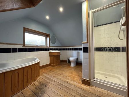 1 bedroom detached house to rent - Photo 4