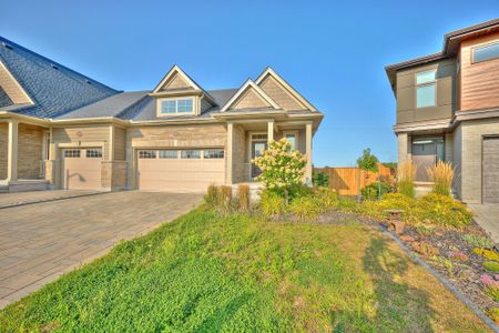 For Lease - 3947 Mitchell Crescent, Fort Erie, Ontario - Photo 3