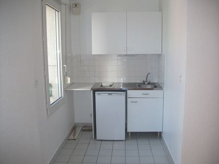 Location Appartement 2 pièces 37m² - Photo 2