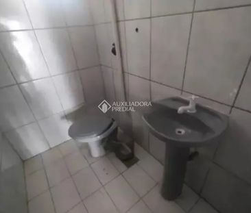 Casa com 4 quartos e 280m² para alugar em Sarandi, Porto Alegre. - Foto 3