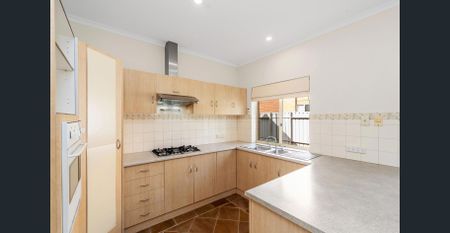 LOCATION, LOCATION, LOCATION - Photo 2