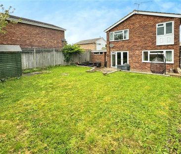 3 bedroom detached house to rent - Photo 5