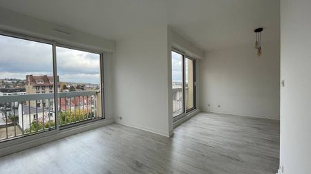 Location Appartement 1 pièce 28m² MONTMORENCY 95160 - Photo 2